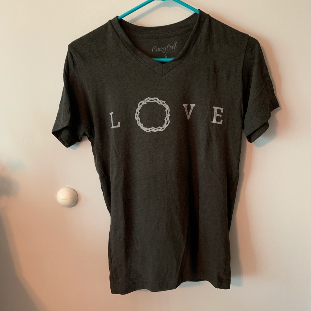 Love T-shirt